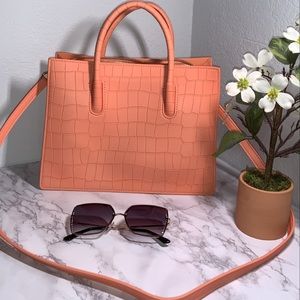 Coral jelly material purse, New with out tags.